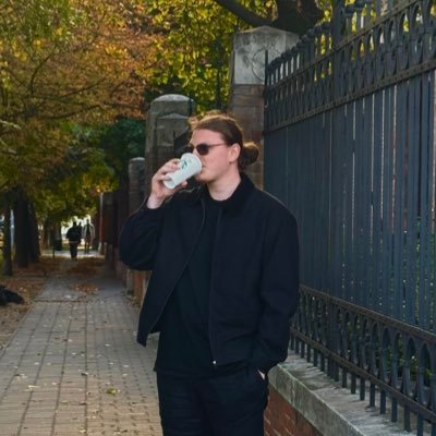 pqoqubbw's profile picture. ¹⁄₂ design eng @mintlify / https://t.co/sLezPfjYyu / https://t.co/nakMwv8zWC