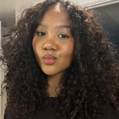 andiaries__'s profile picture. la 🍒sur le ghetto