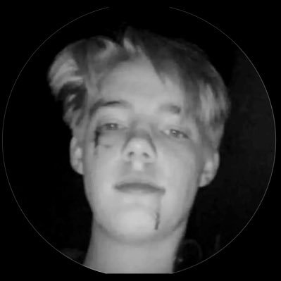 lorexszn's profile picture. 1% better everyday❤️ outsider🦍