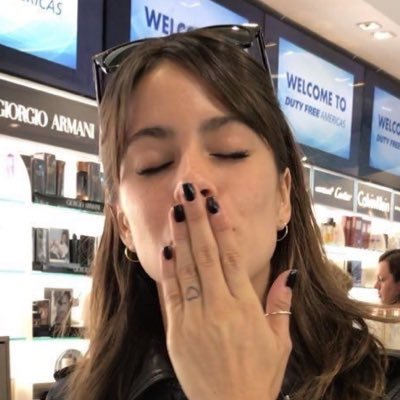 i63tttini's profile picture. de papel.