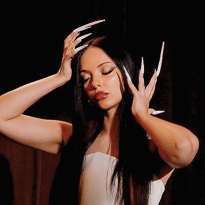 reptvault's profile picture. ⠀⠀ ⠀⠀ ⠀⠀ ⠀⠀the life of a fangirl | TN x1 ｡𖦹°‧✮⋆˙