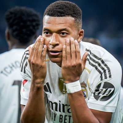 MrTooKnow's profile picture. $     &      @realmadrid