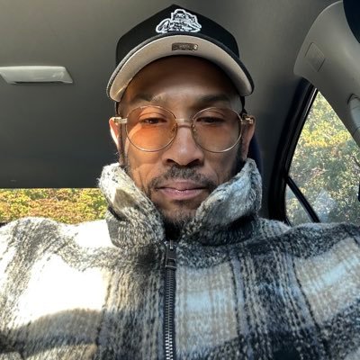 PAPICHULLO105's profile picture. #RaiseHail #DawgPound #LetEmKnow