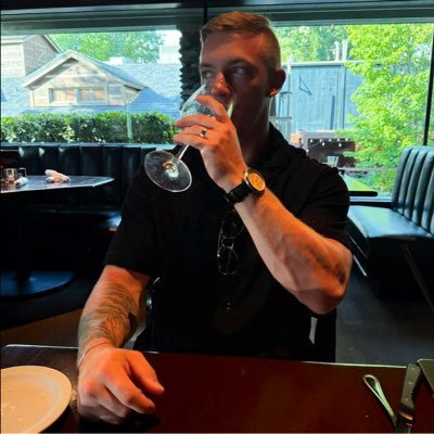 blainx85's profile picture. MAGA HomoCon, Army Vet, flight medic, paramedic, fireman, 🇺🇸 1st, 2A, Rural life, LGB no T, 🇺🇸🇧🇪 💪🏻👊🏻🍞