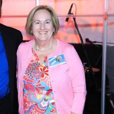 julieleach7792's profile picture. I am Julie Leach the Michigan Powerball of $310,500,000 I’m giving out $50,000 to my first 1500k followers DM now to claim your winning 🏅