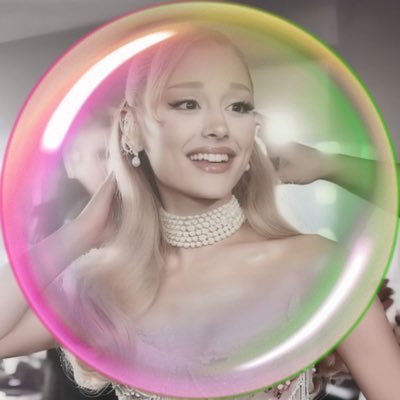 eternalsunraes's profile picture. ⤿ sims 4 enthusiast | ariana + addison + gaga + sabrina | she/her | 25 | 🔞🏳️‍🌈🇵🇸
