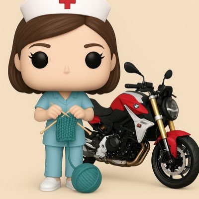 MamEwyn's profile picture. IDE aux Urgences, mother of two. Tricoteuse et motarde, amoureuse de son prouveur en sportive. #TeamBlouseBlanche.