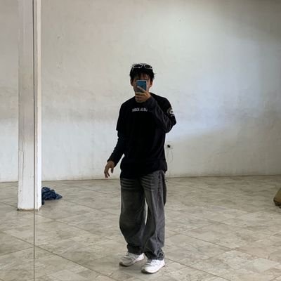 a25v_'s profile picture. 🪵