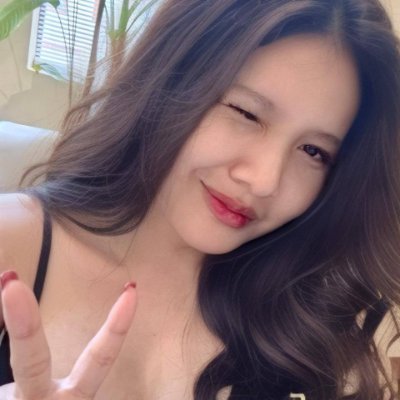 SStar27990's profile picture. Family first  Love outdoor sports and swimming🏊‍♀️, the beach🏖, like traveling, long for freedom and love life✈️ 🌍❤️ 🚀 🚀