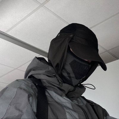 viismit24's profile picture. 