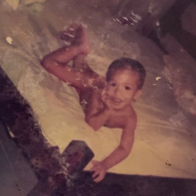 fffrozk's profile picture. falando muito …