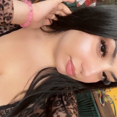 honeyforeiign's profile picture. Editor