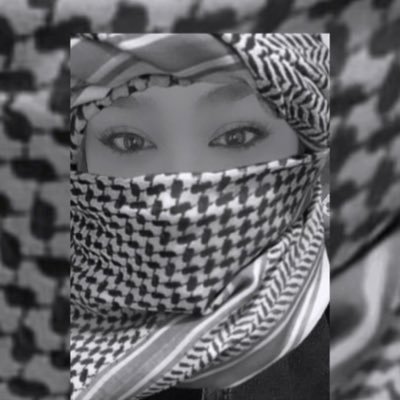 YzbFrambuazl's profile picture. 
