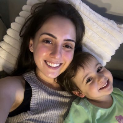 anyalbano's profile picture. 