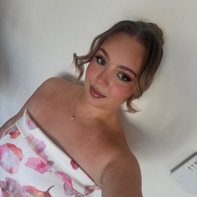 erinefc's profile picture. 22. UTFT