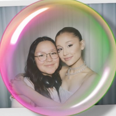 ConiCarrasco1d's profile picture. if the sun refuse to shine, Baby  I would be your lover? 🐝✨🌜💗