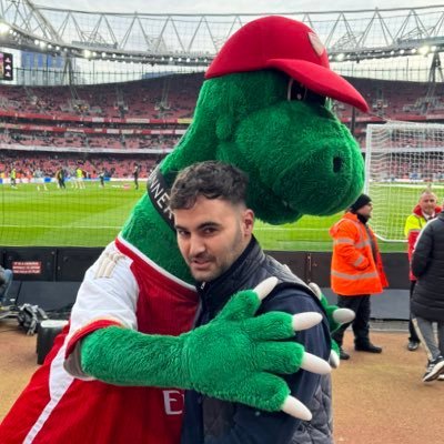 GroversGooner's profile picture. Arsenal Gold and Red 🔴.Block 114.And Noton Challengers CC playing. Beaumount Trophy 2025 Winners.Father to three Gooners,Non practicing solicitor.Arsenal fan🔴