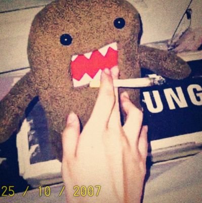 @HoneyislostX_x