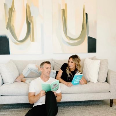 reneewarrenx's profile picture. 