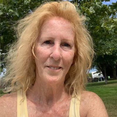 XWoman54's profile picture. Worked in the film industry for years with so many brilliant actors that I can look back with a smile.