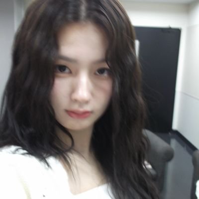 Ahnnelise's profile picture. nyaw..