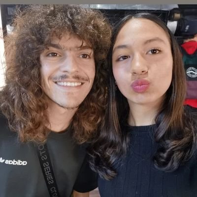 juani_mp3's profile picture. casi que pierdo el aliento, pero tengo el alma fuerte 💗 //

@emimernes_ @Juanicar2 @BLACKPINK