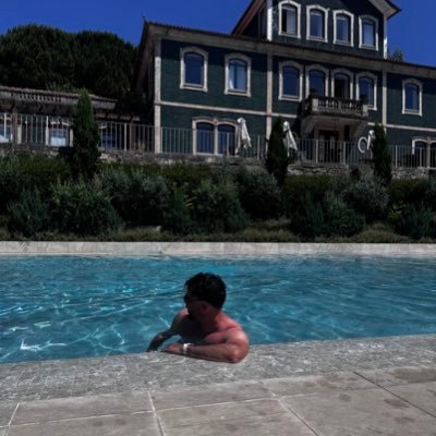 FGomespx's profile picture. Stop Trading & Believe in something 💹🧲  Aeon 💹🧲  #spx6900 💹🧲