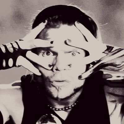 itaatsizdir's profile picture. Ⓐ
geçit yok
☭