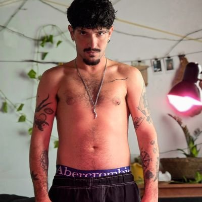 rawlronnie's profile picture. compartilho minhas intimidades e put4rias do dia a dia 😈 https://t.co/qYoWFAeKuw