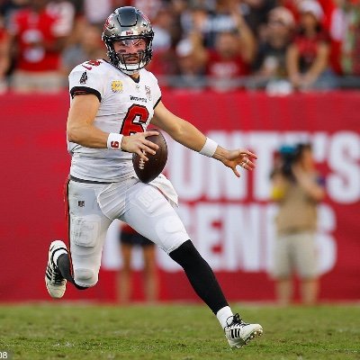 TigreGuayaba's profile picture. 🔄 Do Not necessarily = endorsements • Kharma is real!  Rays Bucs Gators Lightning • USF graduate 🚨Baker MVP 🚨 • #LFG -