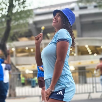 anna_claraferre's profile picture. Bh /Mineirinha 🍻😊
Cruzeirense 💙
👫💍
Cursando publicidade e propaganda 😍🤩