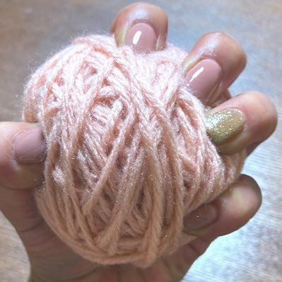 CIauv5JoTMADIEZ's profile picture. 編み物しながらマイペースに生きてる主婦です、適当にいろいろつぶやきます何卒