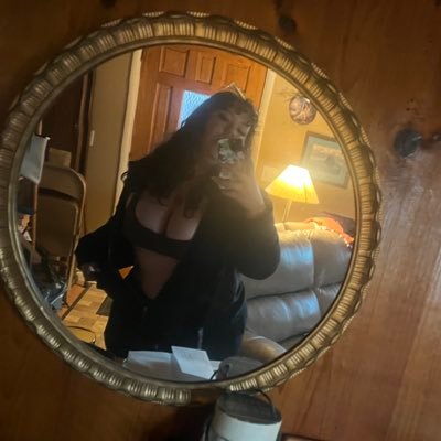 blazeeprincess's profile picture. She/Her/They