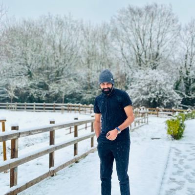 KVchowdary999's profile picture. Nonchalant