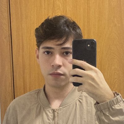 allaboutcaio's profile picture. gente é simples outras pessoas usando o twitter eu usando o twitter