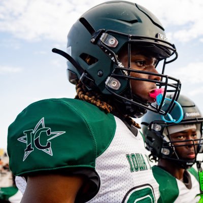 dylan_factor's profile picture. 14 Year Old Height 6’1 165 2029 Safety CB/ATH ID #2503527152 🥇Junior Olympic All American Iowa Colony High school A&B Honor roll contact my Dad @Dthomas1998