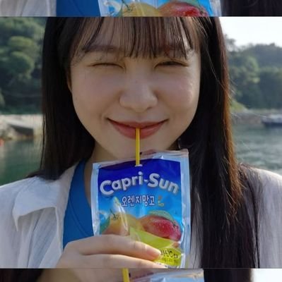 wooeics's profile picture. ʚɞ 1/3 of the real housewives of atz ʚɞ