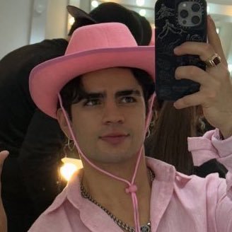 fckgstt's profile picture. 