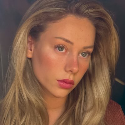 mssportilla's profile picture. the life of a bookgirl.