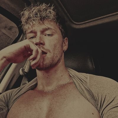CHASESVIG's profile picture. 