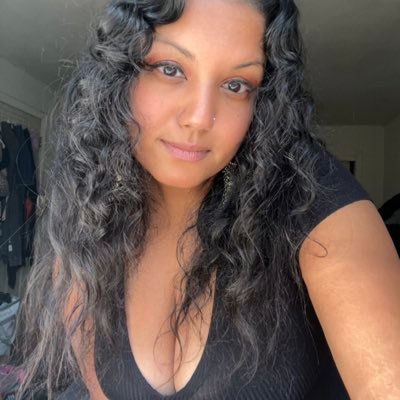 queenzxfinest's profile picture. Jay’s Mom 😜💙 Grim’s Wife 🥰💍