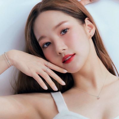 rafakdramas's profile picture. Vivendo de plot twists de doramas e fazendo da Park Min Young a dona deste perfil