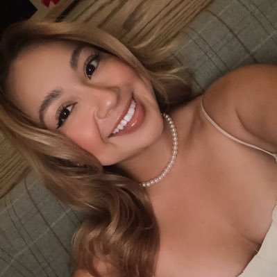 hernandezmayyra's profile picture. 