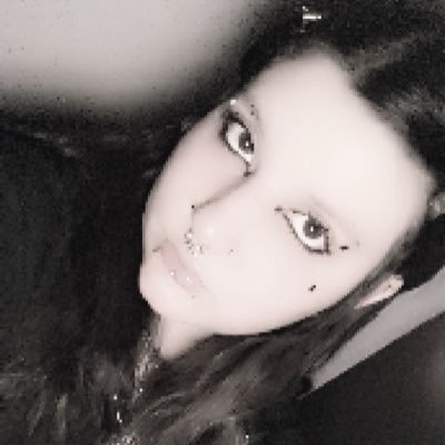 clarie1760187's profile picture. hi i’m a 19 year old goddess looking to drain some wallets:) #findom #paypig tribute:$15 i don’t fall for scams and i dont text back without a cashapp ding🖤