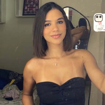 malumlpa's profile picture. aqui tem fragmentos de tudo que eu amo. De flamengo à Taylor