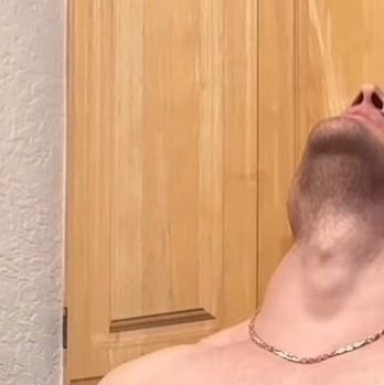 eliotrezz's profile picture. 