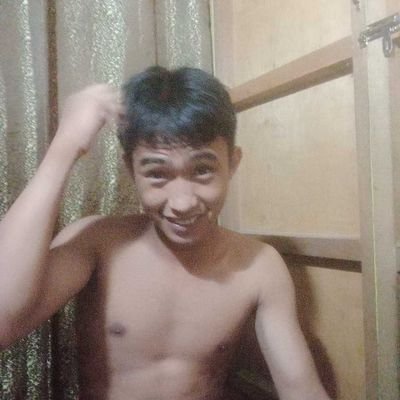 GioGrullo54712's profile picture.