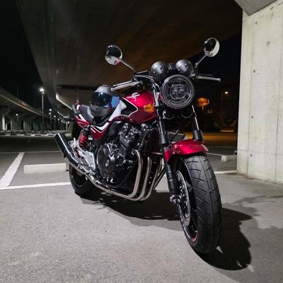 5qghYB8kmV23302's profile picture. CB400sf乗ってます🏍️
納車に伴いバイクでの交流を拡げたくて開設しました！
バイクに関わっとる方への無言フォロー失礼します🙇