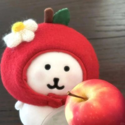 Isabel__la_'s profile picture. ✨ Between numbers and goals, I find stories. Watcher & football lover.