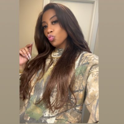 Sii_ofSouthEast's profile picture. Let’s Talk Boxing , “this isn’t for the casuals “!!🥊🇺🇸U.S NAVY RET. VET⚓️ IG: THESOUTHEASTSEAT for updates in the boxing world 🌎🥊 ボクシングは世界をより良い場所にする